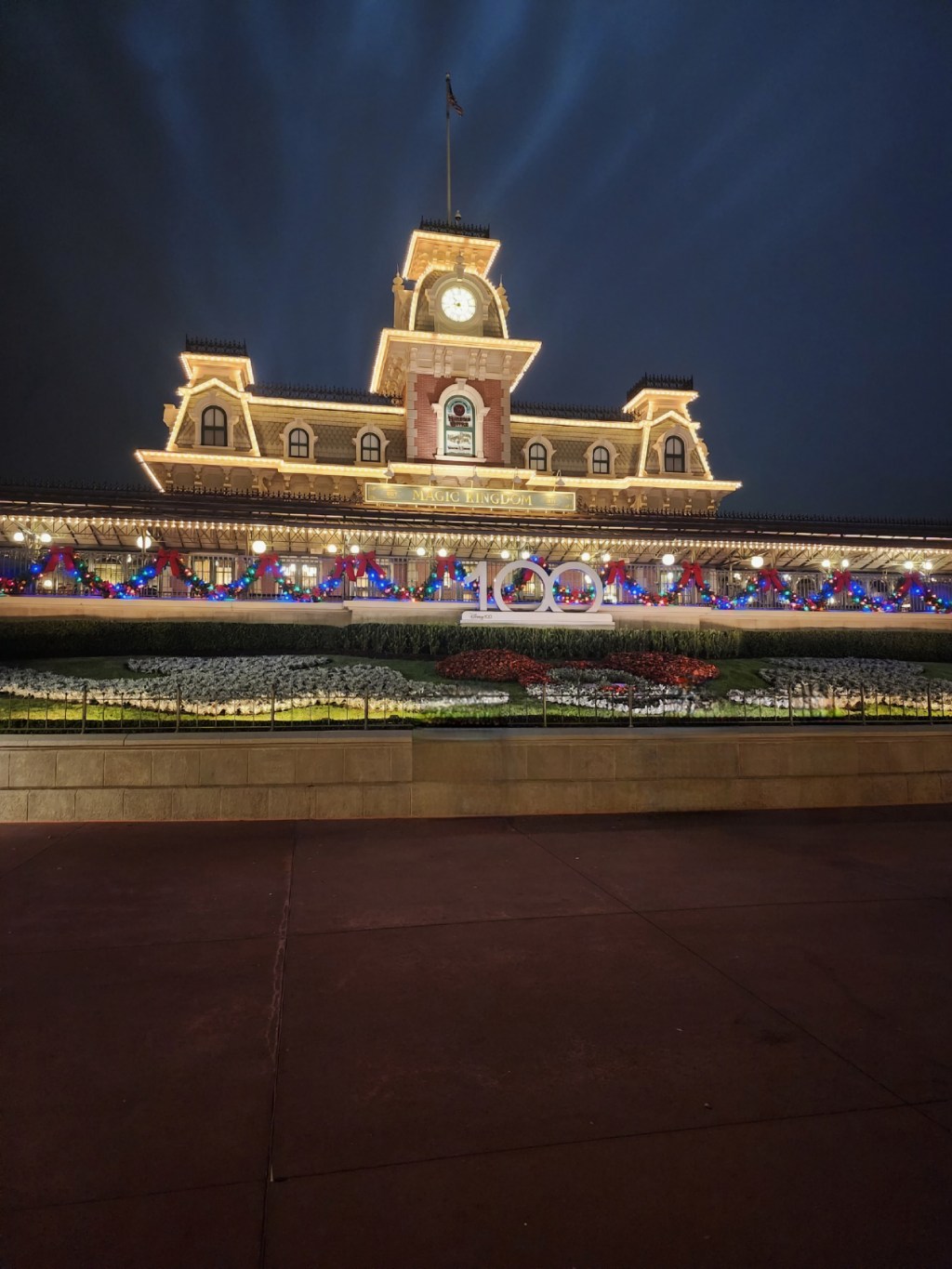 Visiting Disney World?  Here’s my best tips for keeping your budget at&nbsp;Disney!